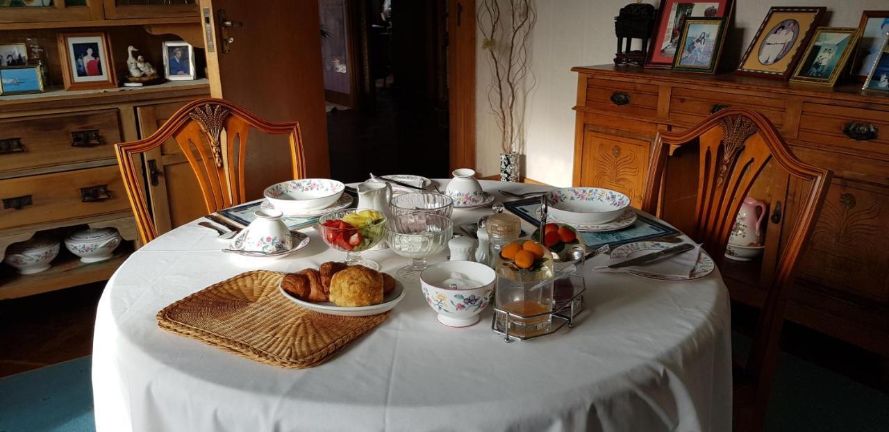 Wychwood House Bed and Breakfast Penally Eksteriør billede