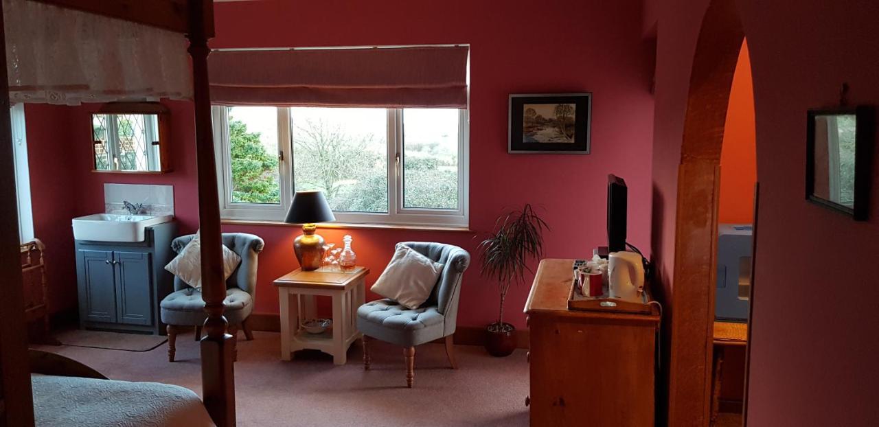 Wychwood House Bed and Breakfast Penally Værelse billede
