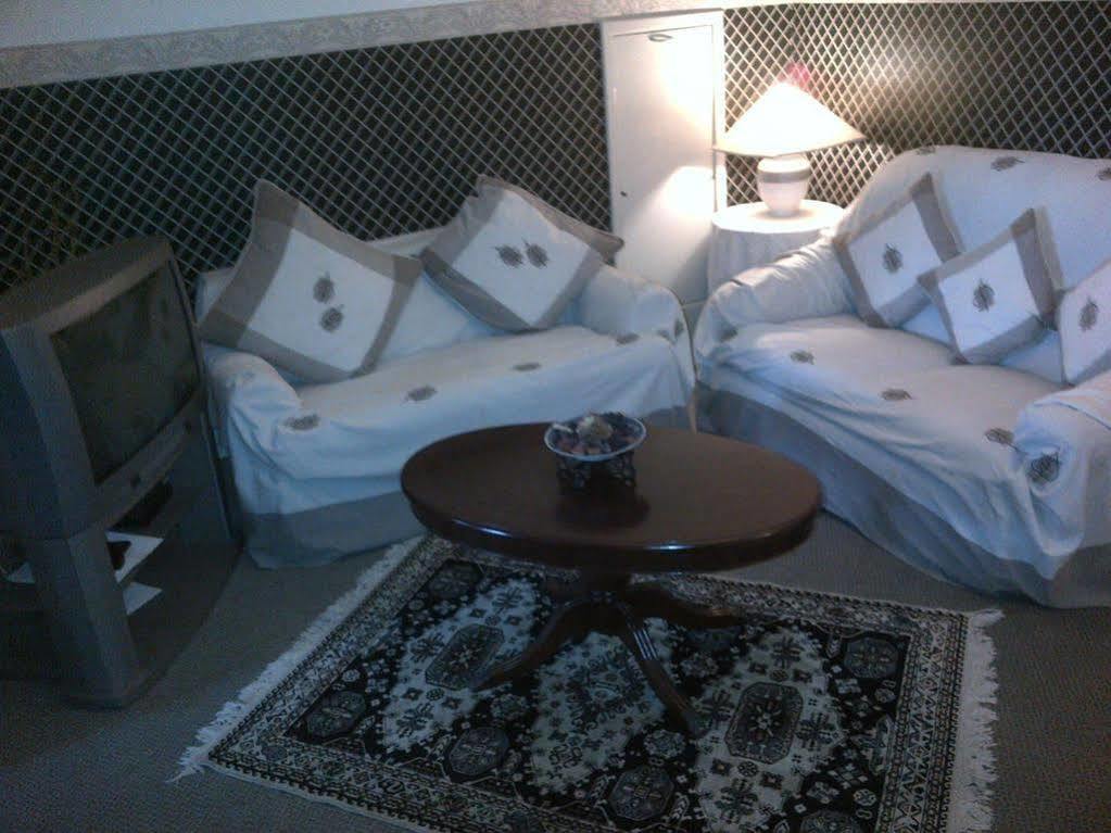 Wychwood House Bed and Breakfast Penally Eksteriør billede